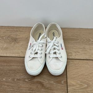 Only few times used! Little bit stained.